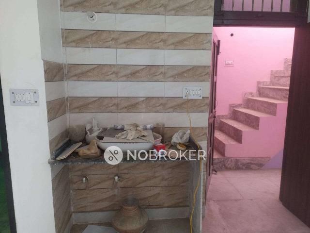 Property for rent in Hariana