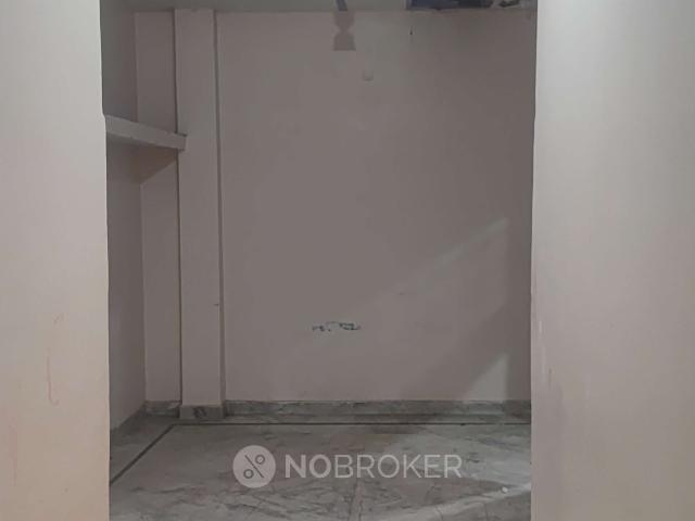 Property for rent in Hariana