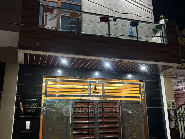 Property for rent in Hariana