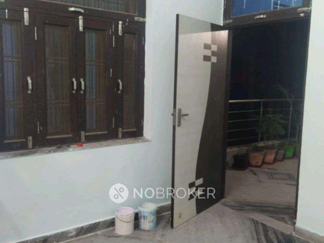 Property for rent in Hariana