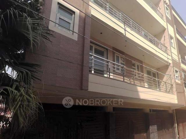 Property for rent in Hariana