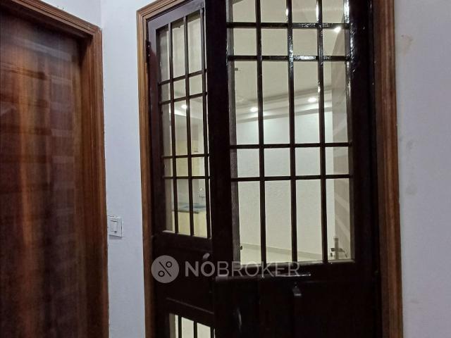 Property for rent in Chhattarpur, Delhi