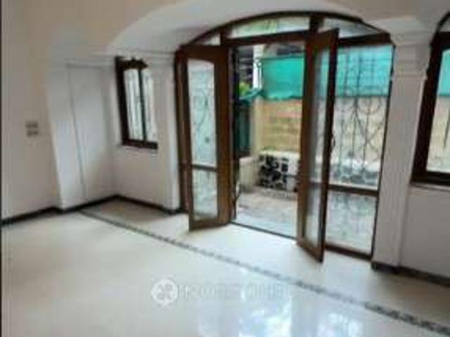 Property for rent in Tarangan Complex, Thane