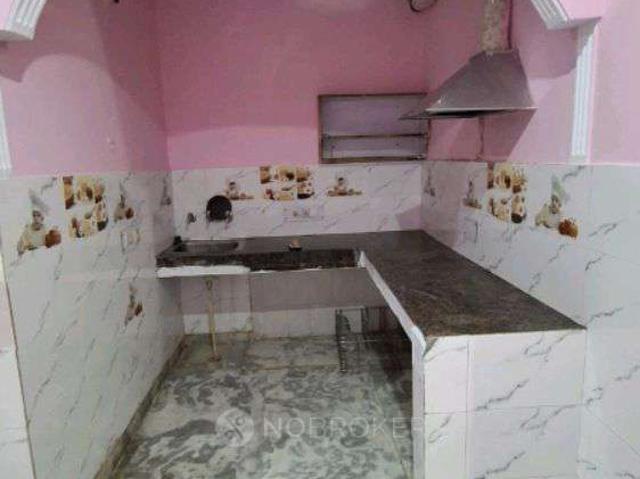 Property for rent in South West Delhi, Deri
