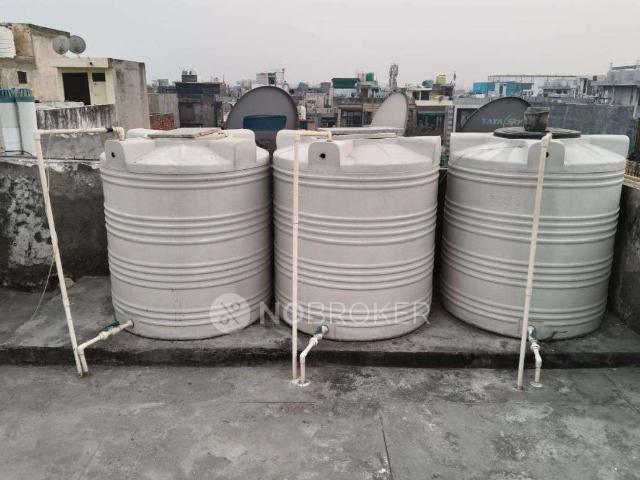 Property for rent in West Delhi, Deri