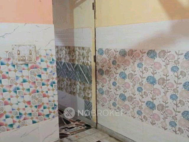 Property for rent in West Delhi, Deri