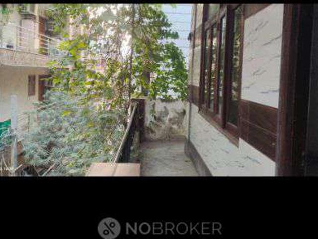Property for rent in Deri