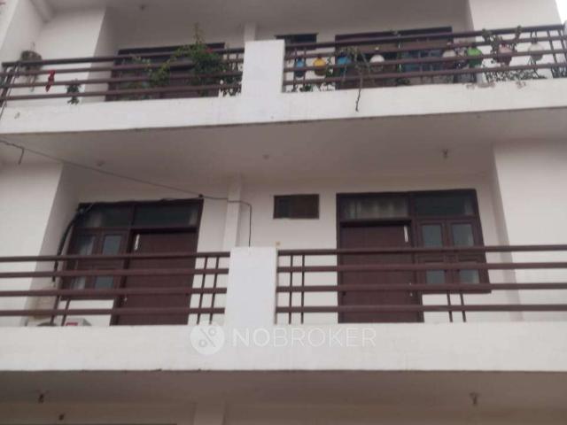 Property for rent in Deri