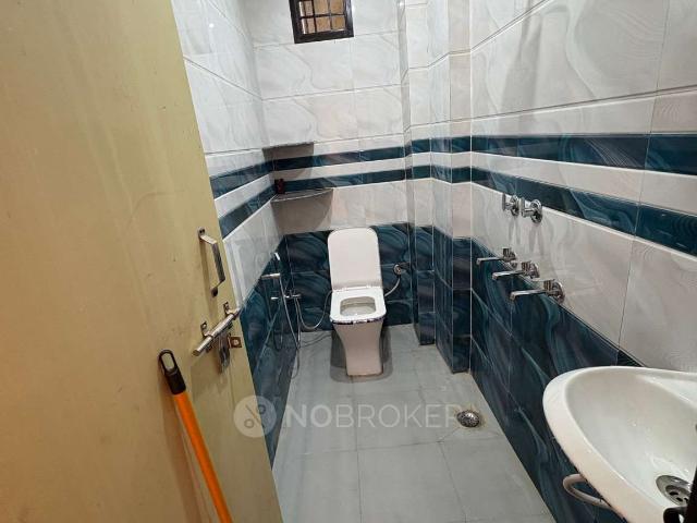 Property for rent in South West Delhi, Deri