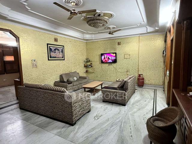 Property for rent in West Delhi, Deri