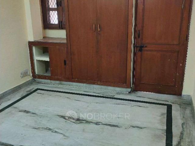 Property for rent in West Delhi, Deri