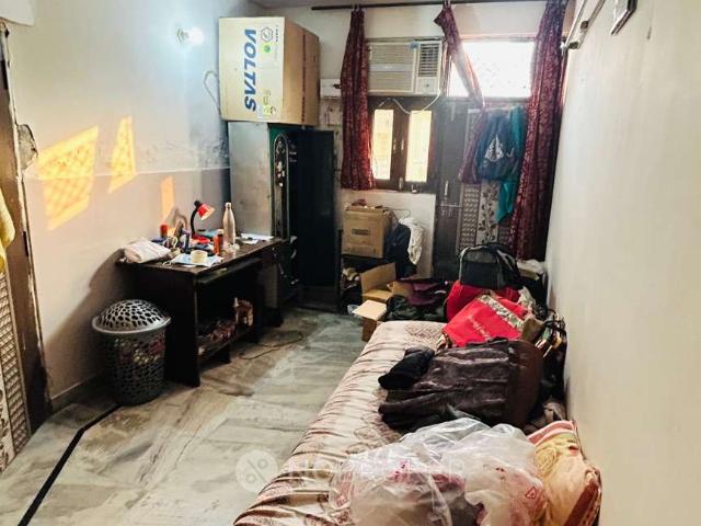Property for rent in West Delhi, Deri