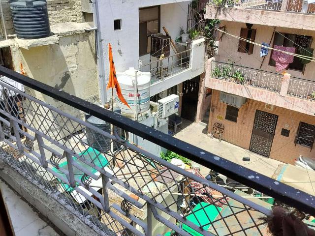 Property for rent in West Delhi, Deri