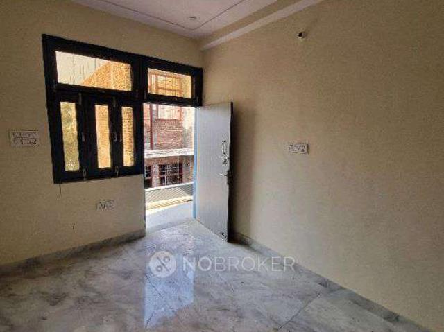 Property for rent in Hariana