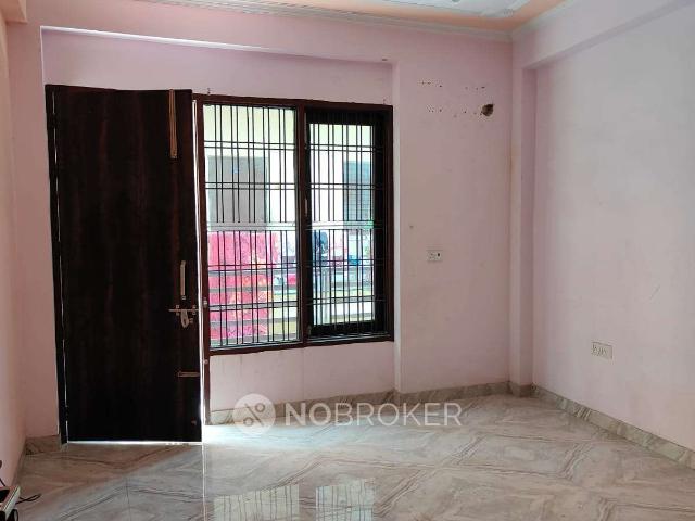 Property for rent in Hariana