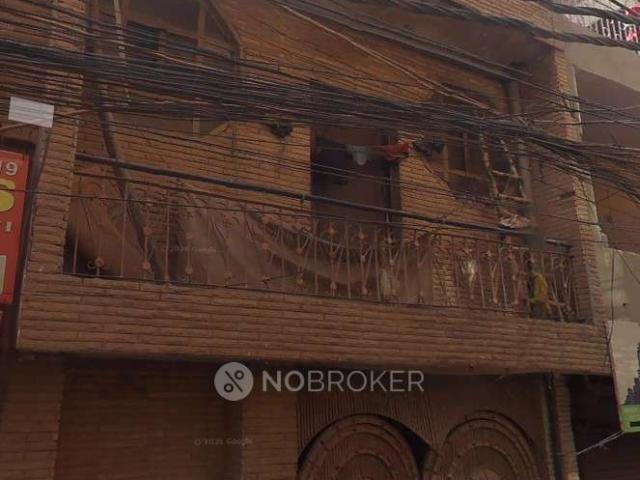 House for sale in West Delhi, Deri