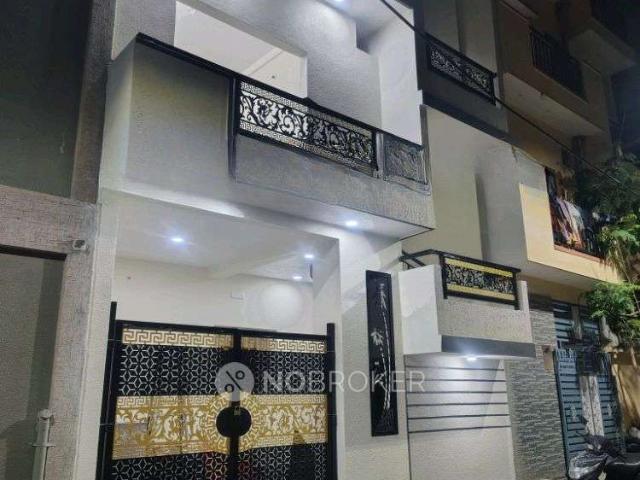 House for sale in Bangalore East, Cox Town - Bangalore
