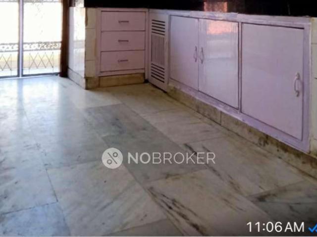 House for sale in Deri