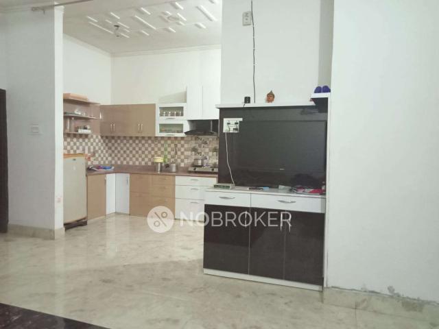 House for sale in Hariana