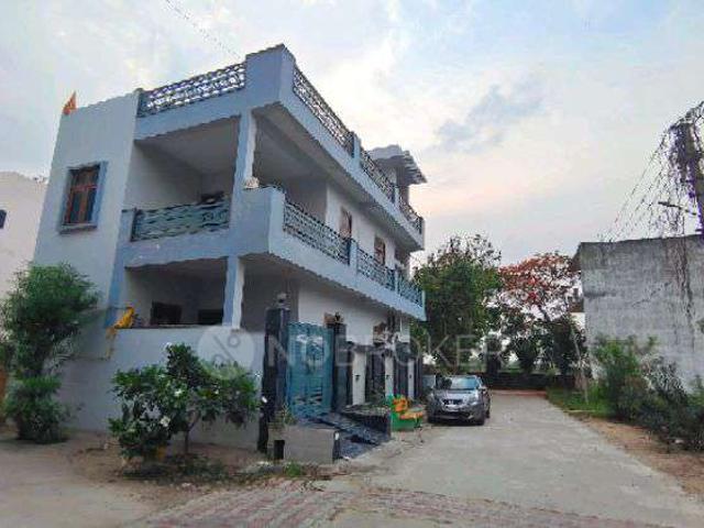 House for sale in Vasundhara - Delhi, Arunachal Pradesh