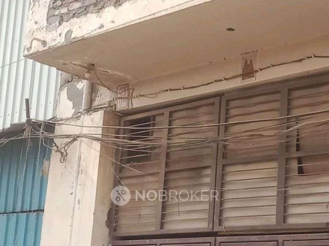 House for sale in Hariana