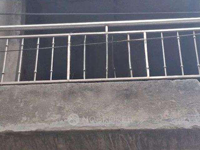 House for sale in North Delhi, Deri