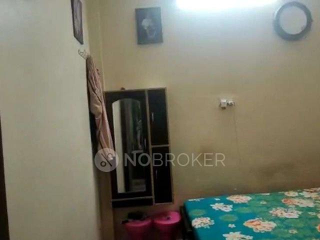 House for sale in Central Delhi, Deri