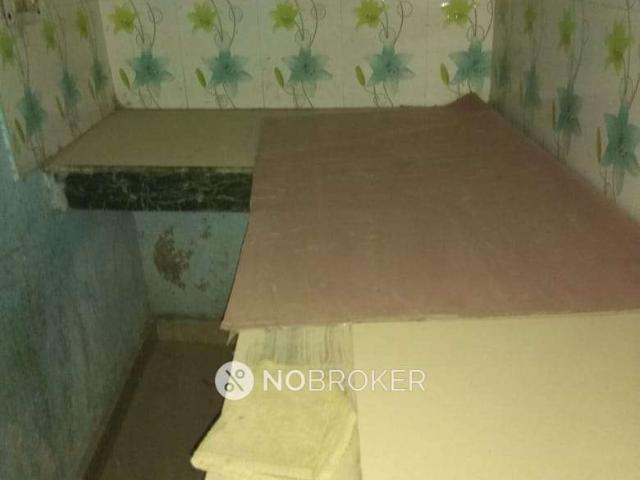 House for sale in Central Delhi, Deri