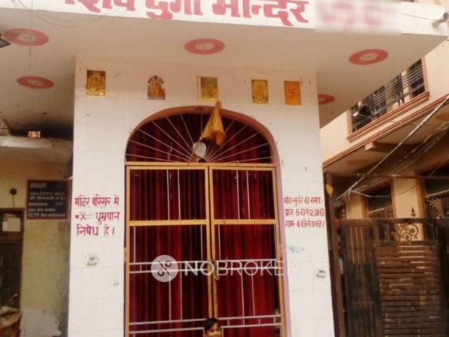 House for sale in Hariana