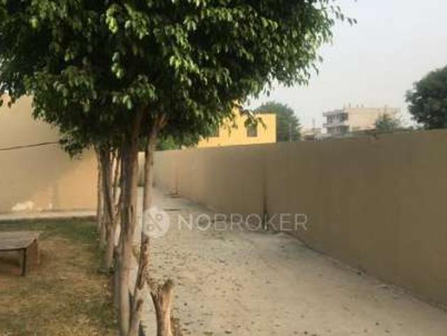 House for sale in Hariana