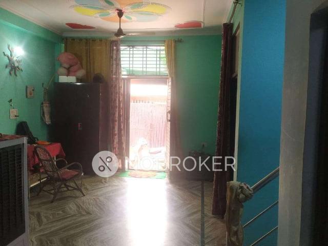 House for sale in West Delhi, Deri