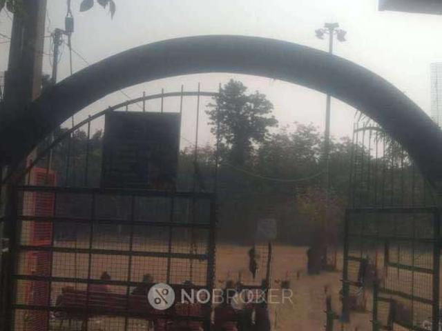 House for sale in South West Delhi, Deri