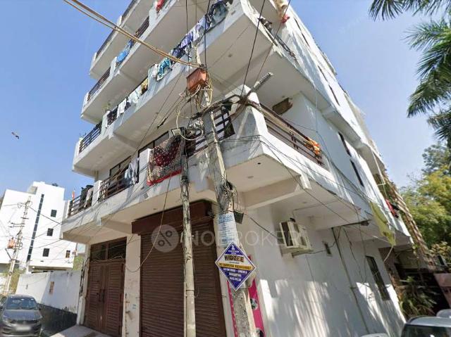 Property for sale in South West Delhi, Deri