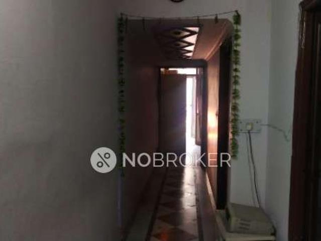 House for sale in West Delhi, Deri