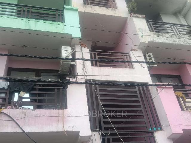 House for sale in Vasundhara - Delhi, Arunachal Pradesh