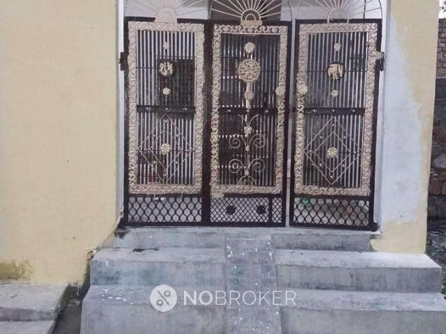 House for sale in Hariana