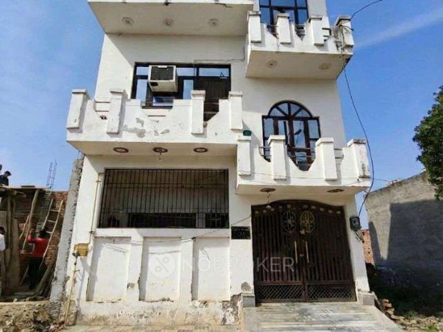 House for sale in Vasundhara - Delhi, Arunachal Pradesh