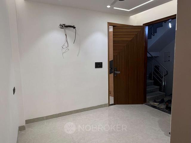 House for sale in Deri