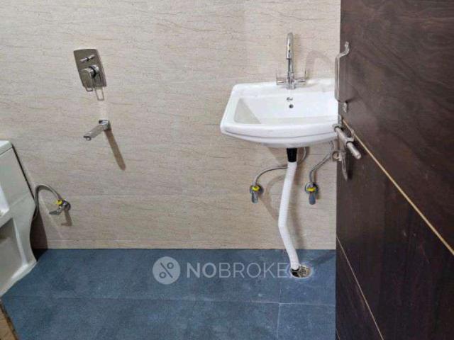 House for sale in Deri