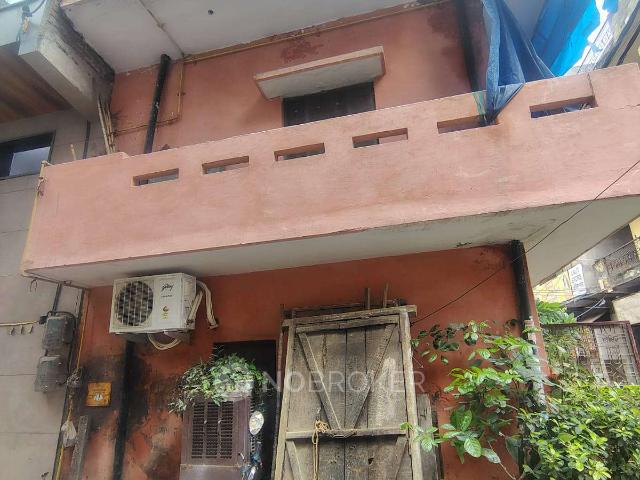 House for sale in North West Delhi, Deri