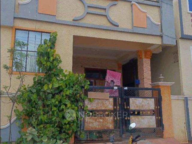 House for sale in Gayathri Nagar Bank Colony, Hyderabad