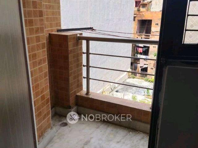 House for sale in East Delhi, Deri