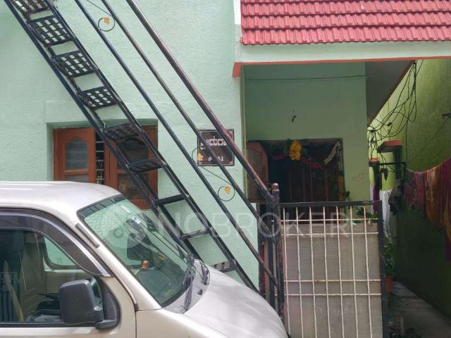 House for sale in Bangalore South, Cox Town - Bangalore
