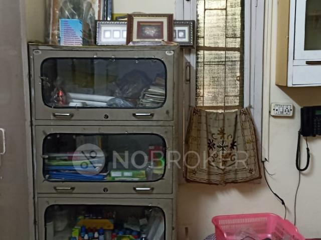House for sale in West Delhi, Deri