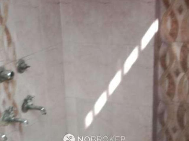 House for sale in Central Delhi, Deri