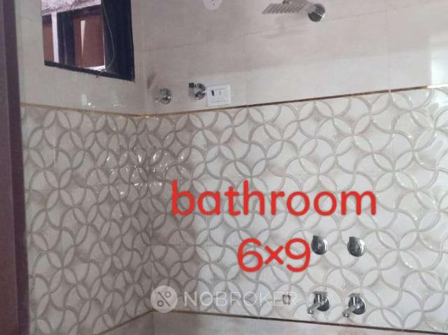 House for sale in South West Delhi, Deri