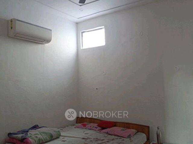 House for sale in Hariana