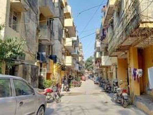 House for sale in Central Delhi, Deri