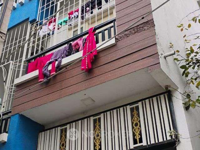 House for sale in Bangalore North, Cox Town - Bangalore