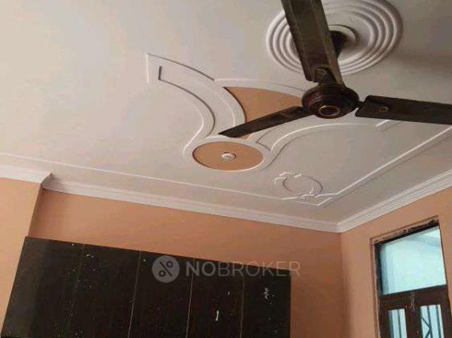 House for sale in North East Delhi, Deri
